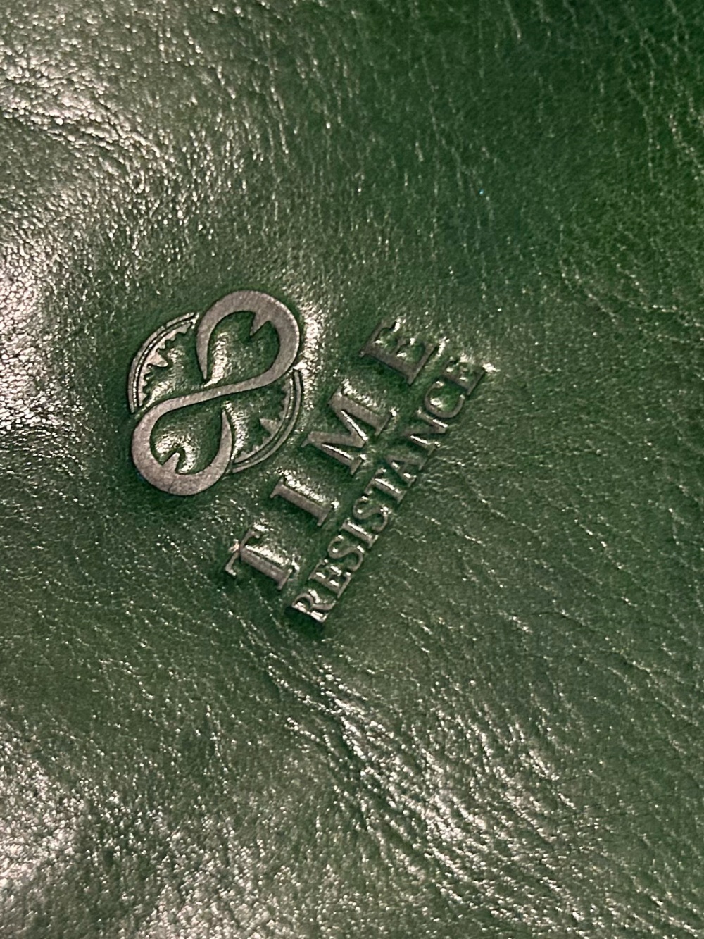 Wolf and Badger Green Leather Tote Bag with Brown Handles - Picture 7 of 9